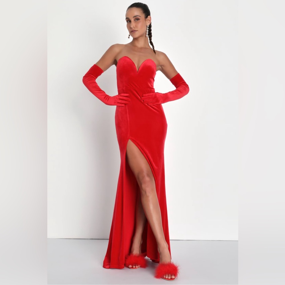 Lulus Red Velvet Dress & Gloves